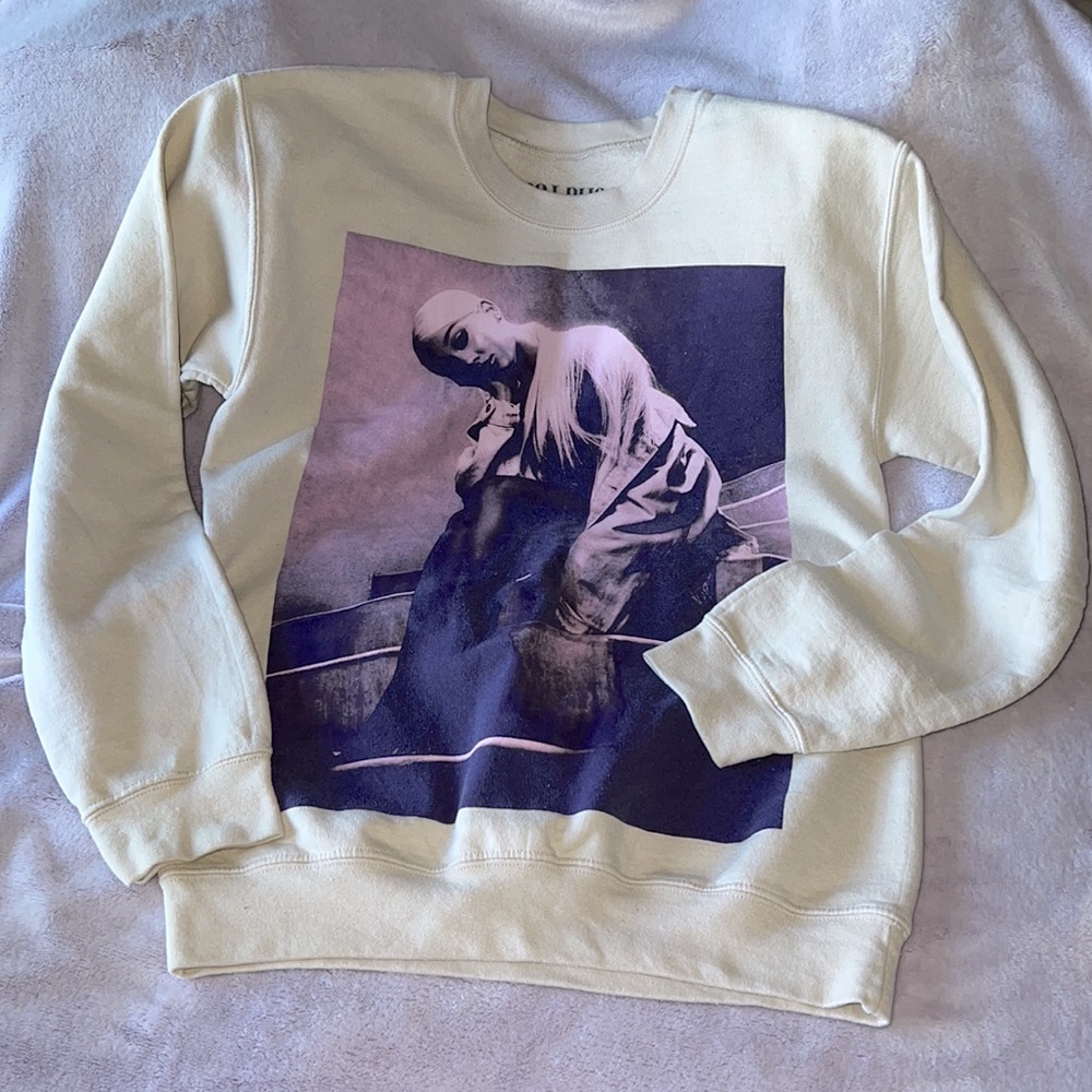 ARIANA GRANDE Sweetener World Tour Official Crewneck